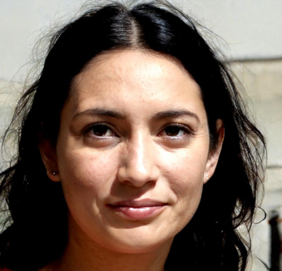 María González, Especialista en Análisis de Costos
